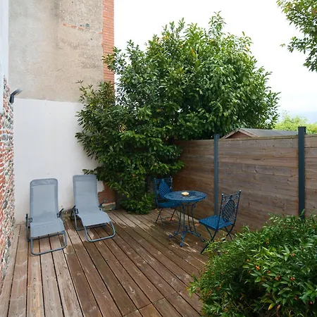 De Luxe Lovalcove * Saint-Julien (Haute-Garonne)
